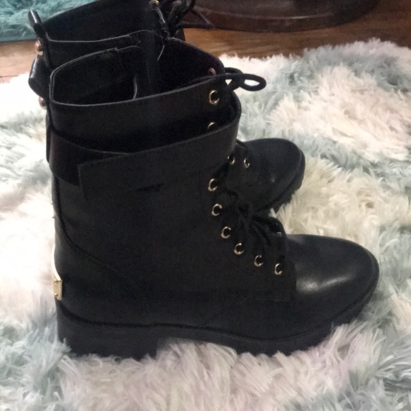 Boots - Picture 2 of 4